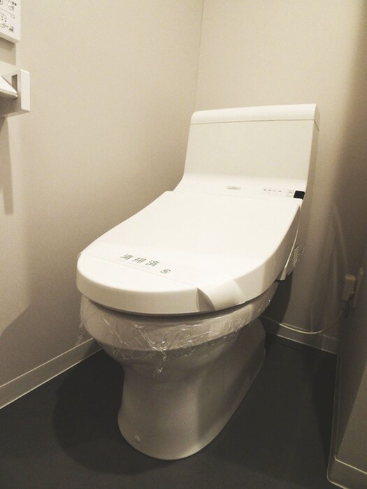 物件内観写真16　(トイレ)