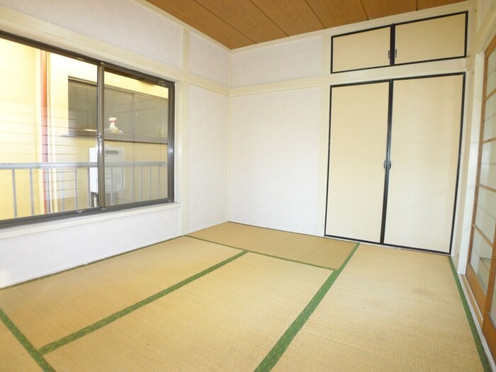 物件内観写真12　(居室)