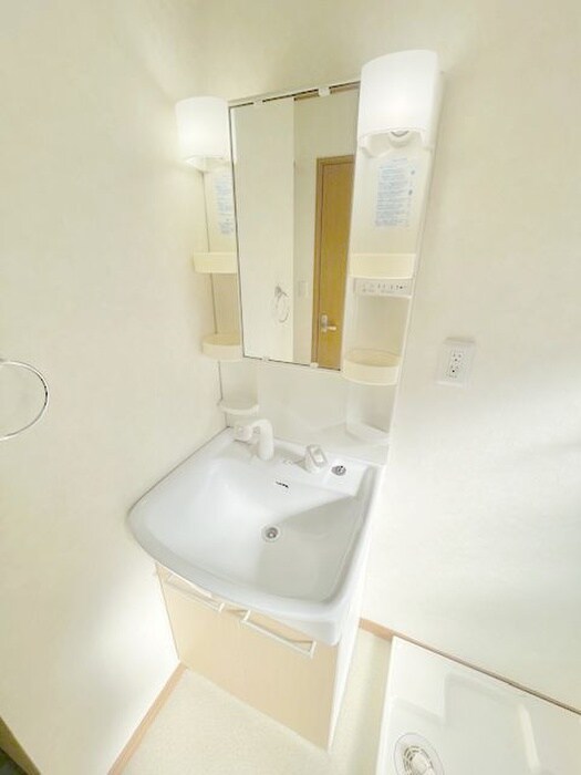 物件内観写真12　(洗面)