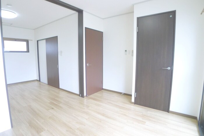 物件内観写真10　(内観写真)