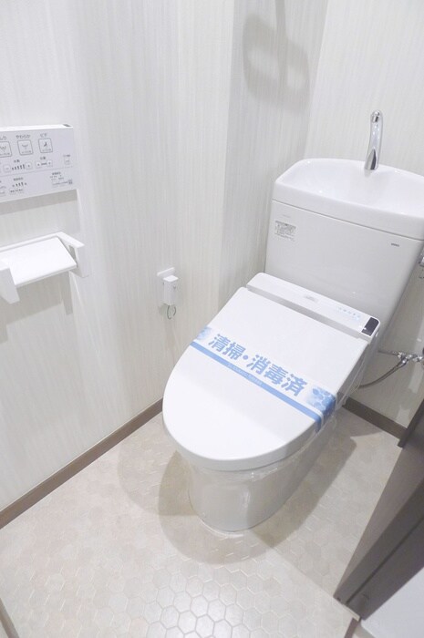 物件内観写真13　(トイレ)