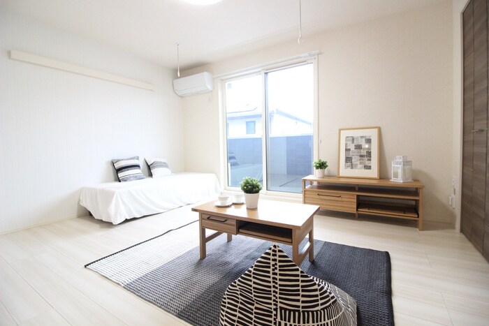 物件内観写真7　(居室)