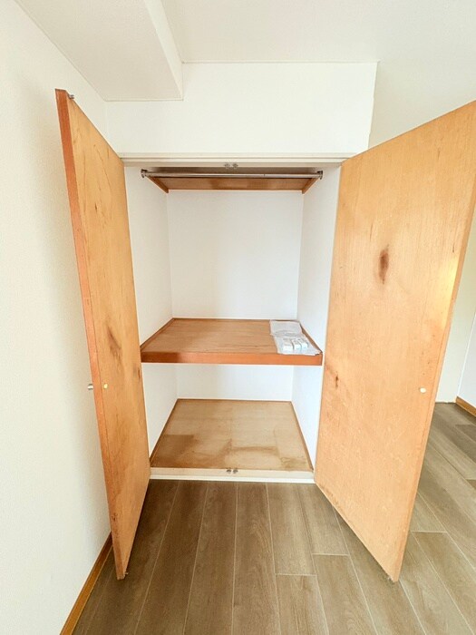 物件内観写真13　(収納)