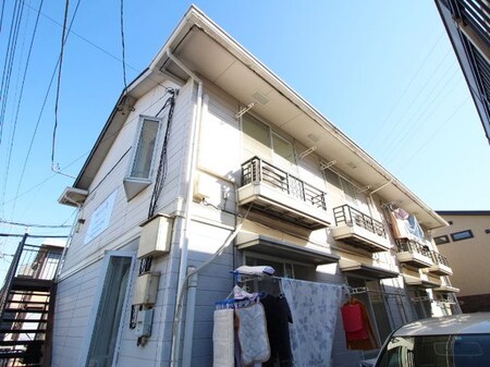 平成ハイツA棟外観写真