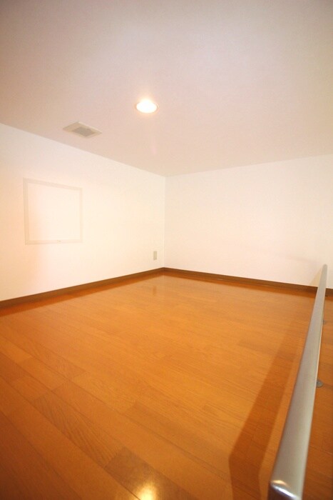 物件内観写真13　(ロフト)