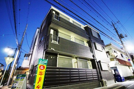 Best Stage LYNX草加外観写真