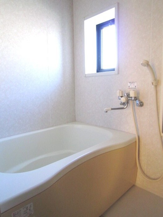 物件内観写真13　(バス／シャワールーム等)