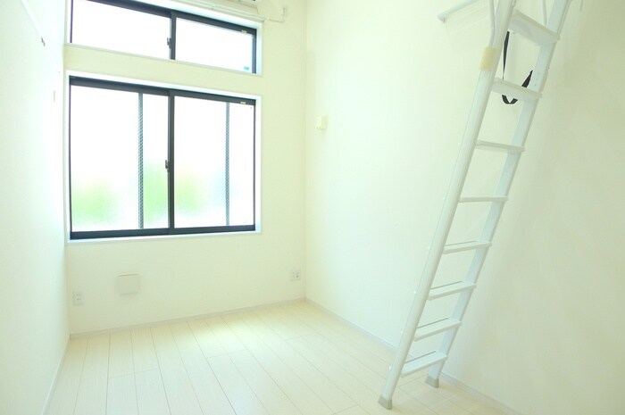 物件内観写真7　(居室)