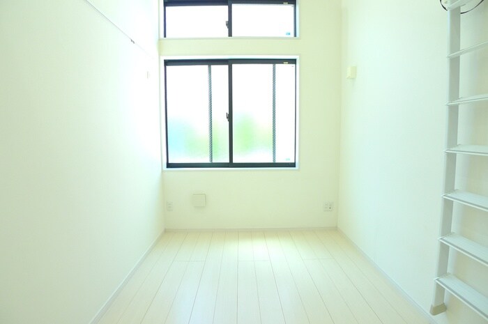 物件内観写真21　(居室)