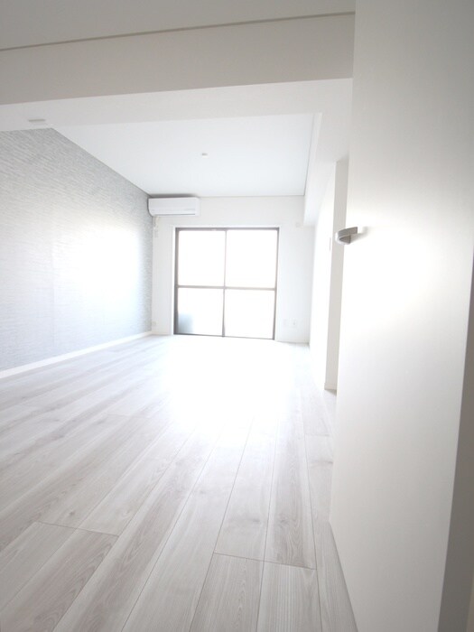 物件内観写真22　(廊下)