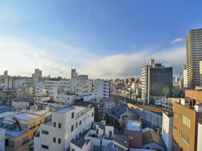 物件内観写真21　(室内からの展望)