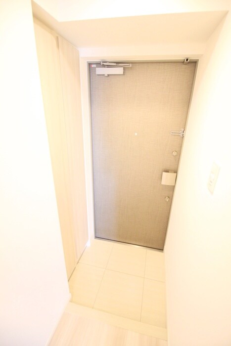 物件内観写真19　(玄関)