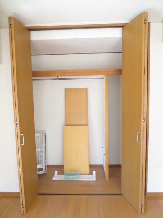 物件内観写真10　(収納)