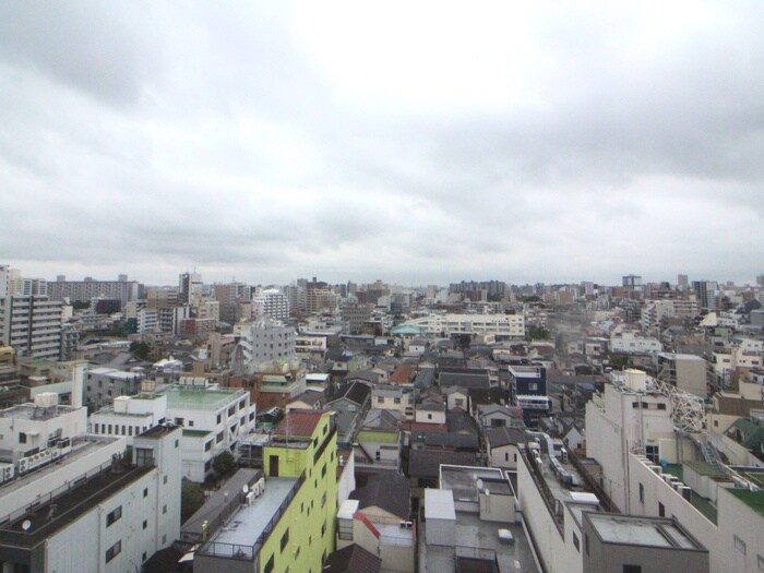 物件内観写真16　(室内からの展望)