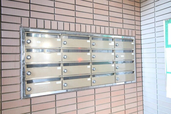 物件外観写真6　(建物設備)