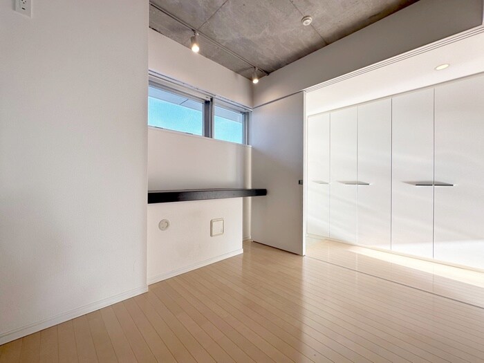物件内観写真18　(居室)