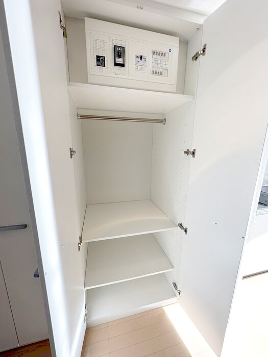 物件内観写真21　(収納)