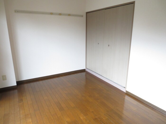 物件内観写真15　(居室)