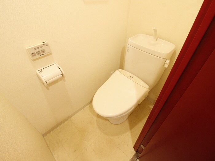 物件内観写真12　(トイレ)