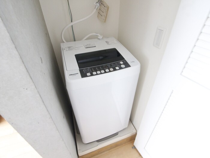 物件内観写真13　(洗濯機置場)