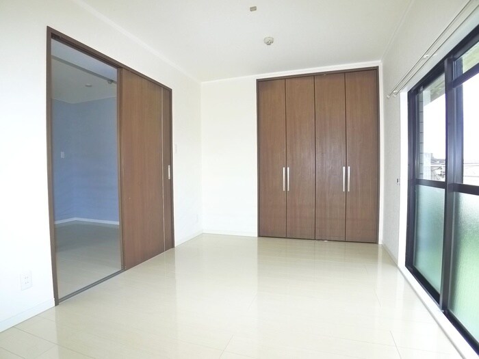 物件内観写真13　(居室)