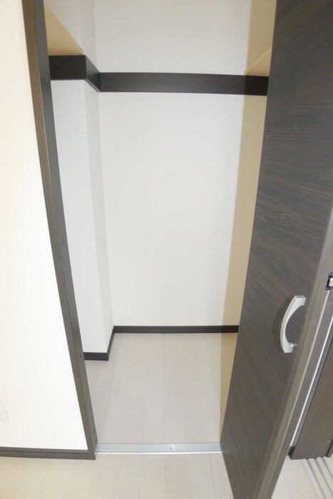 物件内観写真20　(収納)