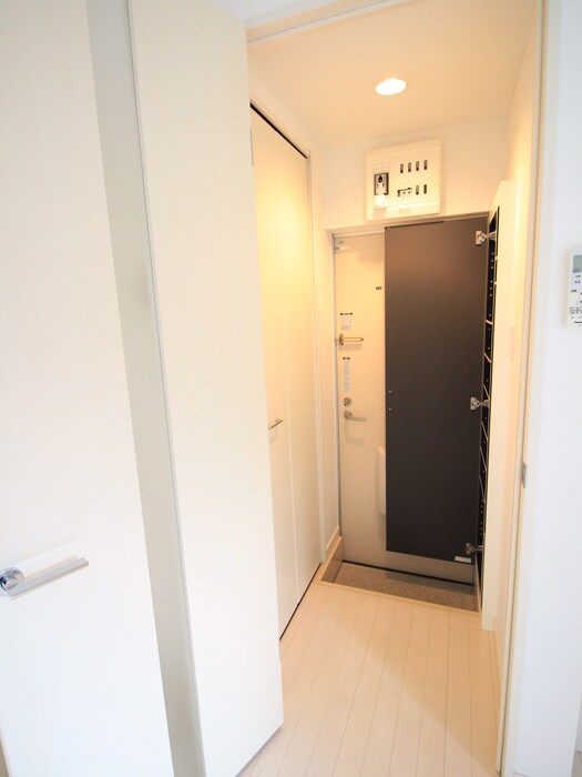 物件内観写真22　(廊下)