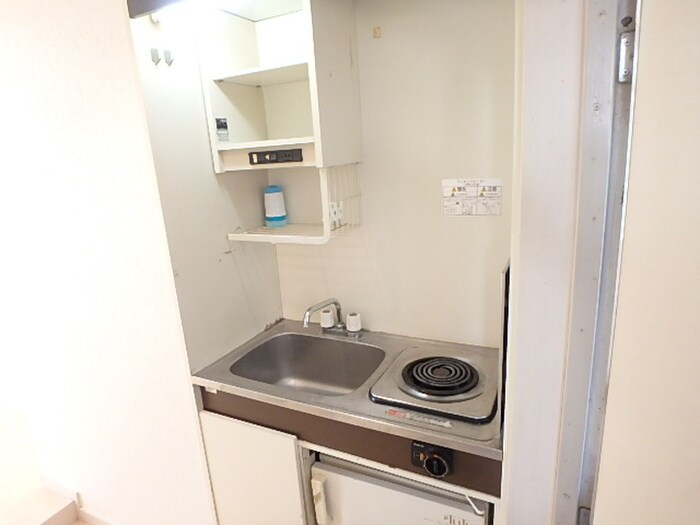 物件内観写真14　(廊下)