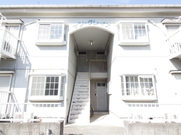 ｻﾝｸﾞﾚ-ｽのエントランス部分