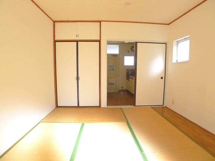 物件内観写真6　(居室)