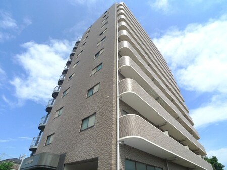 新田第１１ビル外観写真