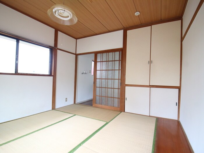 物件内観写真8　(居室)