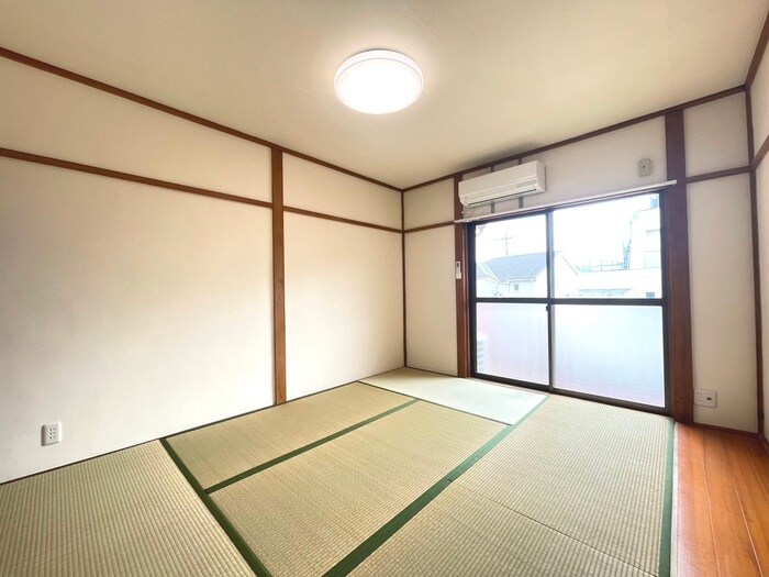 物件内観写真8　(居室)