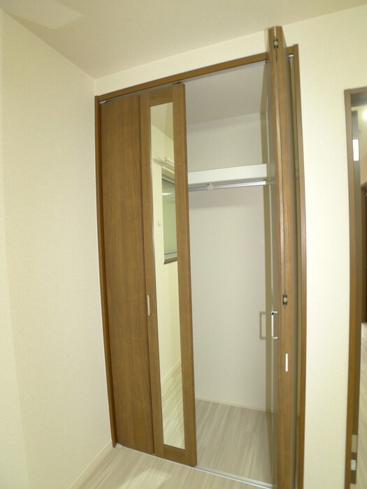 物件内観写真13　(収納)