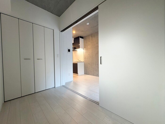 物件内観写真11　(居室)