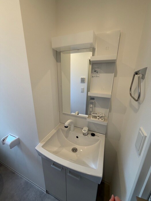 物件内観写真12　(洗面)