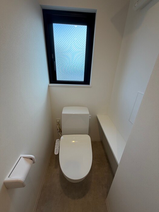 物件内観写真12　(トイレ)