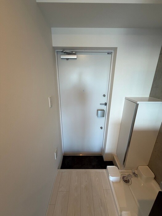 物件内観写真15　(玄関)