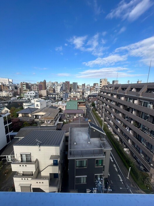 物件内観写真16　(室内からの展望)