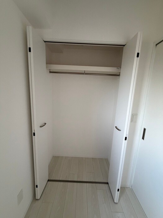 物件内観写真18　(収納)