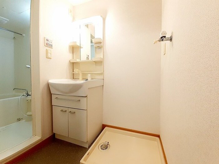 物件内観写真8　(洗面)