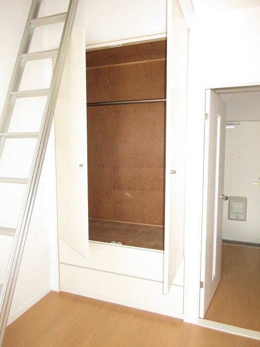 物件内観写真8　(収納)