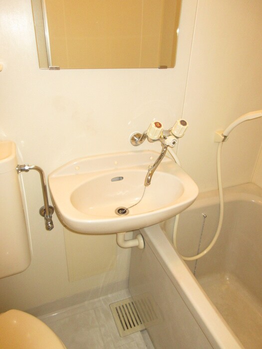 物件内観写真11　(洗面)