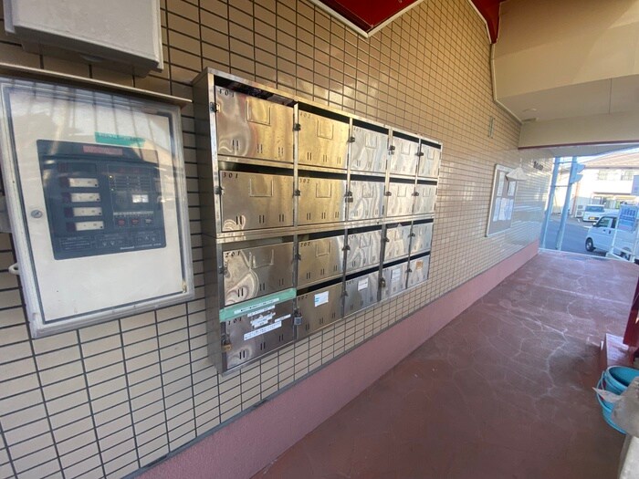 物件外観写真6　(建物設備)