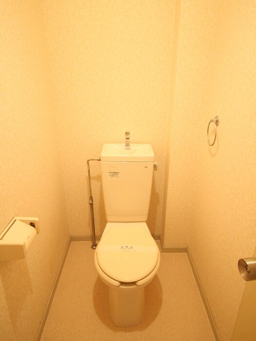 物件内観写真10　(トイレ)