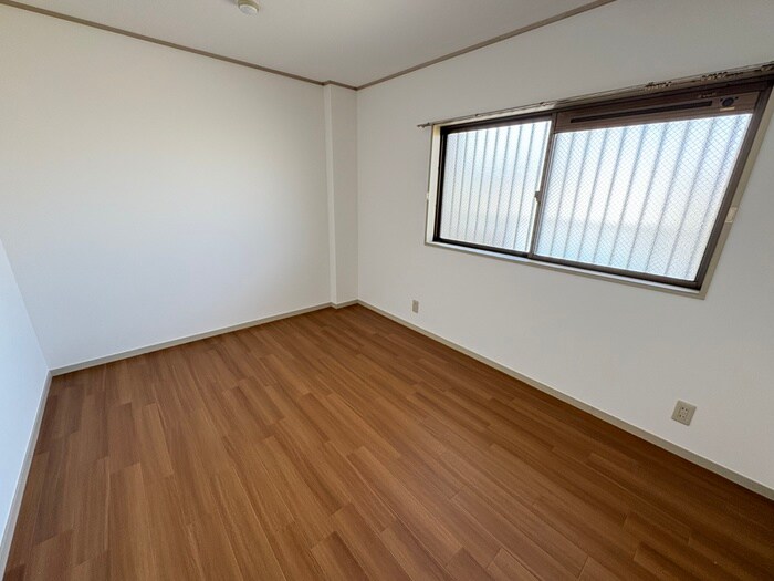 物件内観写真18　(居室)