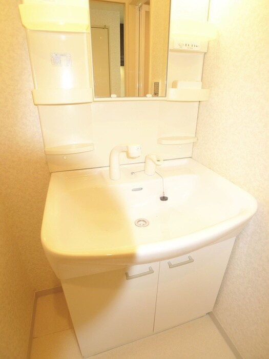 物件内観写真10　(収納)