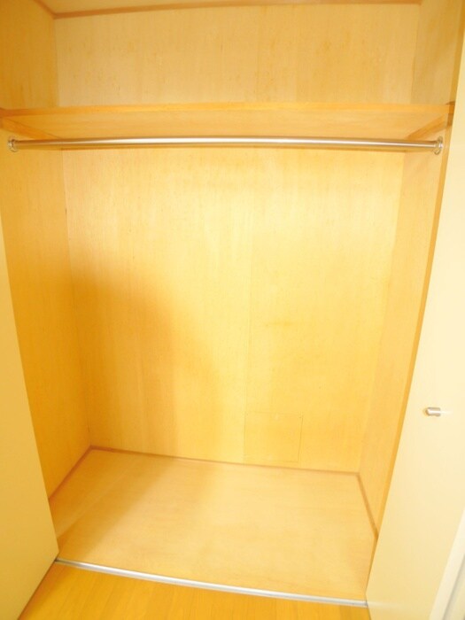 物件内観写真15　(収納)