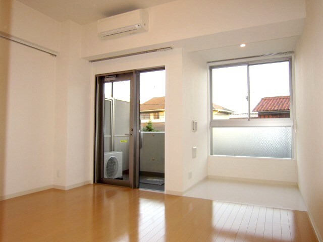 物件内観写真5　(居室)