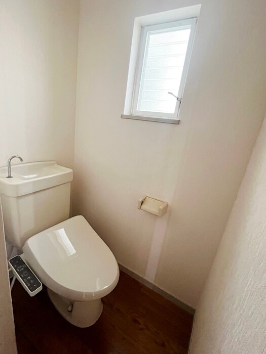 物件内観写真10　(トイレ)